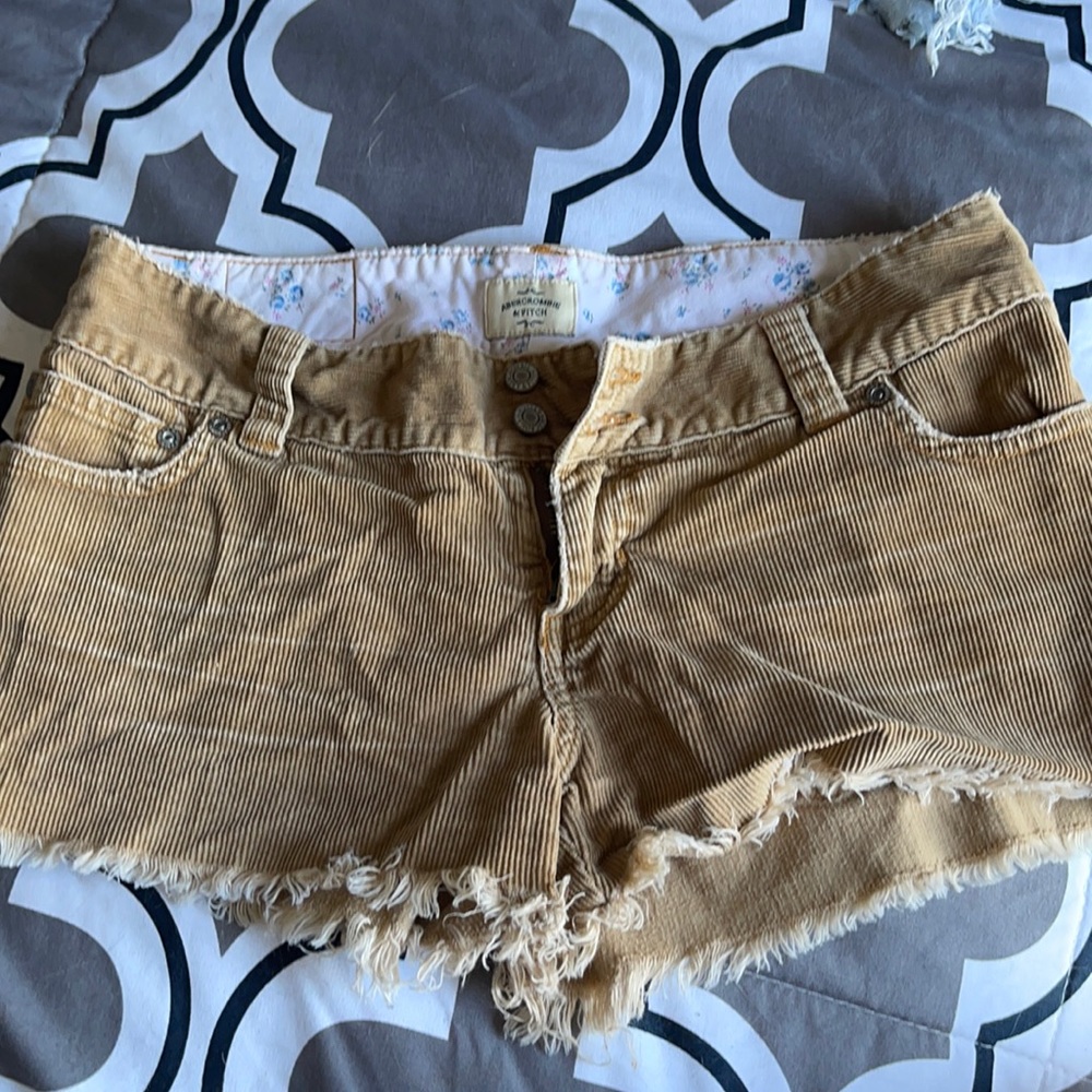 Abercrombie brown corduroy cut off shorts size 2